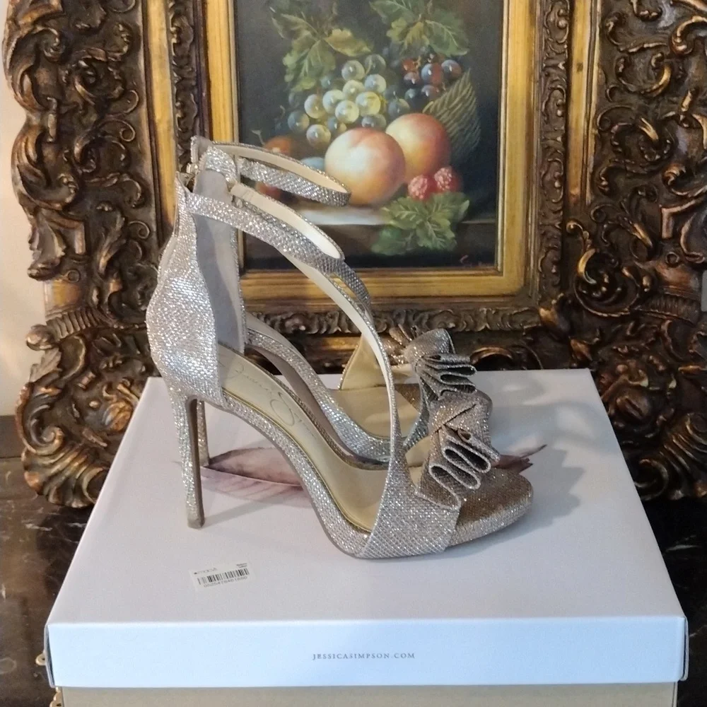 Jessica Simpson sparkle Sandals SOLD, SOLD, SOLD SOLD - Picture 4 of 12